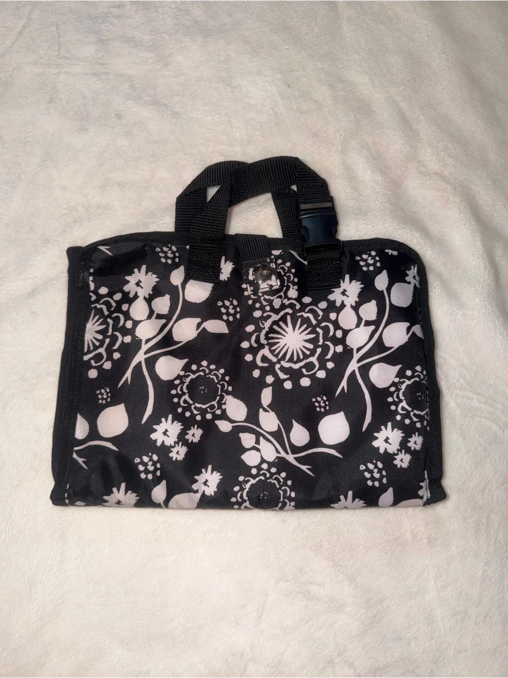 thirty-one Black and White Floral Hanging Organizer
